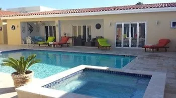 Arubas Bakval Suites Noord 3*,